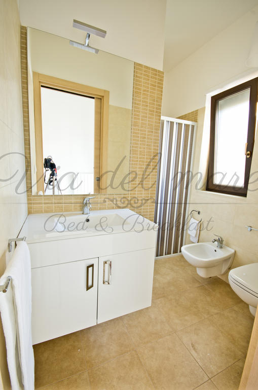 Viadelmare Rooms 莫诺波利 客房 照片